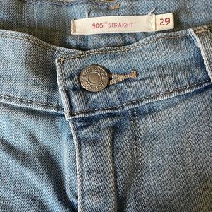 Levi jeans
